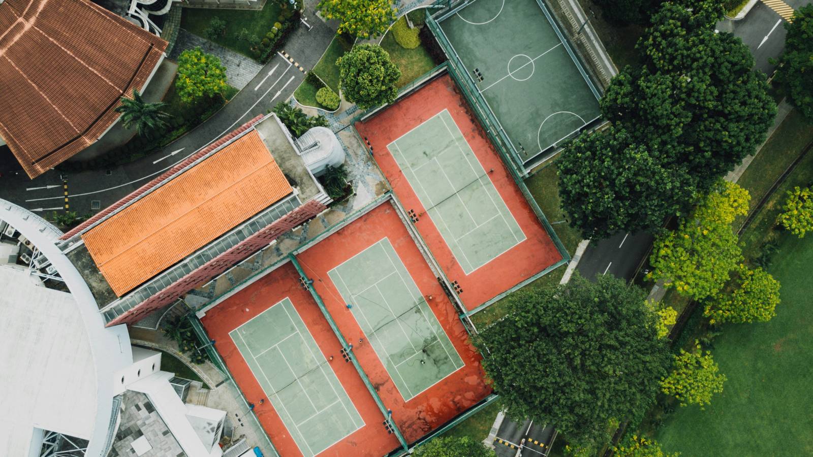 Projektowanie równych podwórek szkolnych: podejście uwzględniające kwestie płci – WYKŁAD